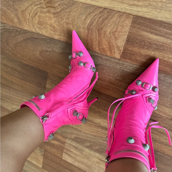 Pink balenciaga Cagole booties size 38 (8) - Picture 2 of 4